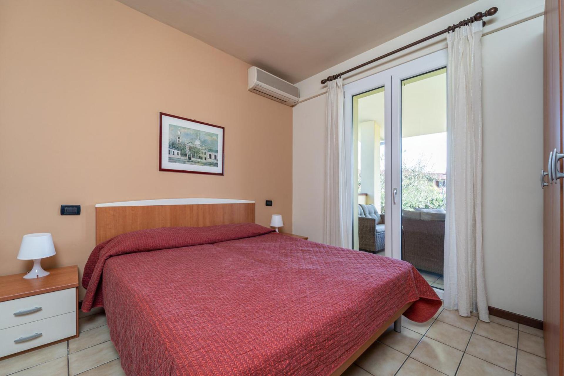 Residence Primera Moniga del Garda Habitación foto