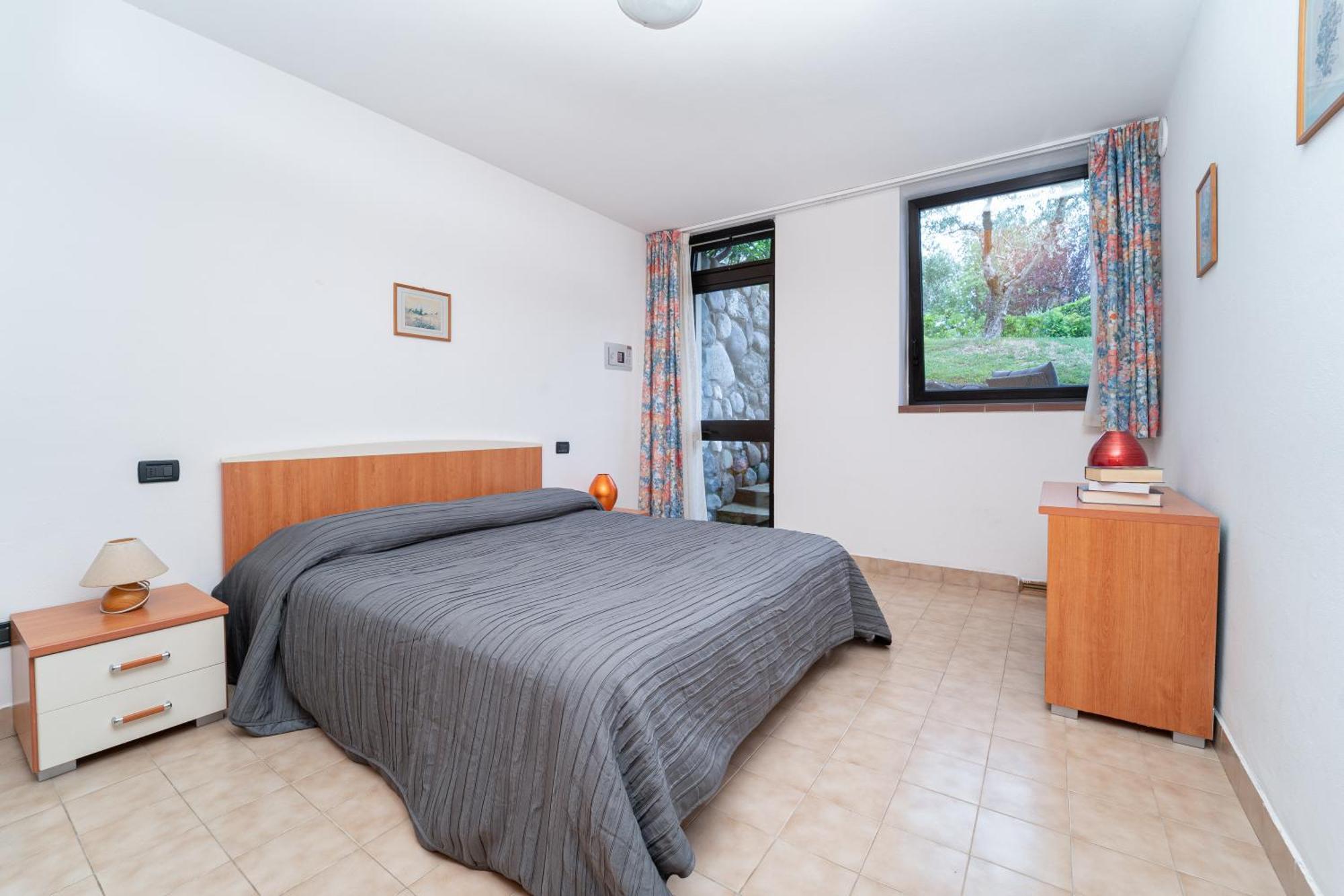 Residence Primera Moniga del Garda Habitación foto